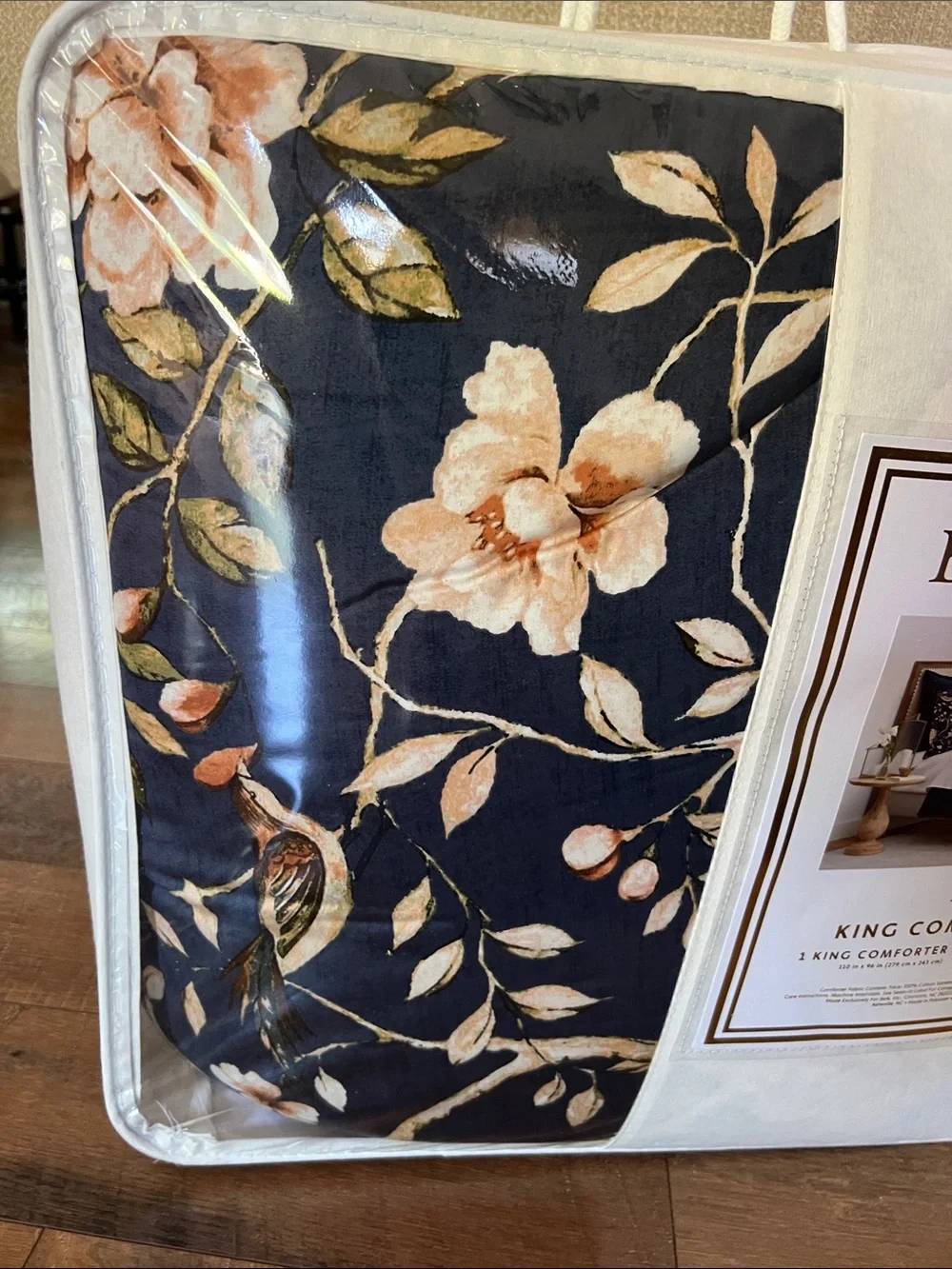 Biltmore Navy Floral & Bird Comforter
